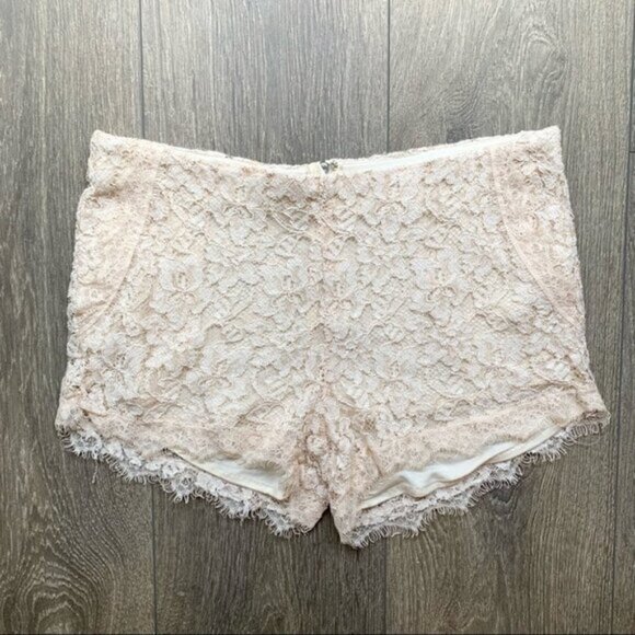 Aritzia Wilfred Jules Shorts Scallop Lace Pale Pink Coquette Size 0 Y2K 2000s - Picture 5 of 15
